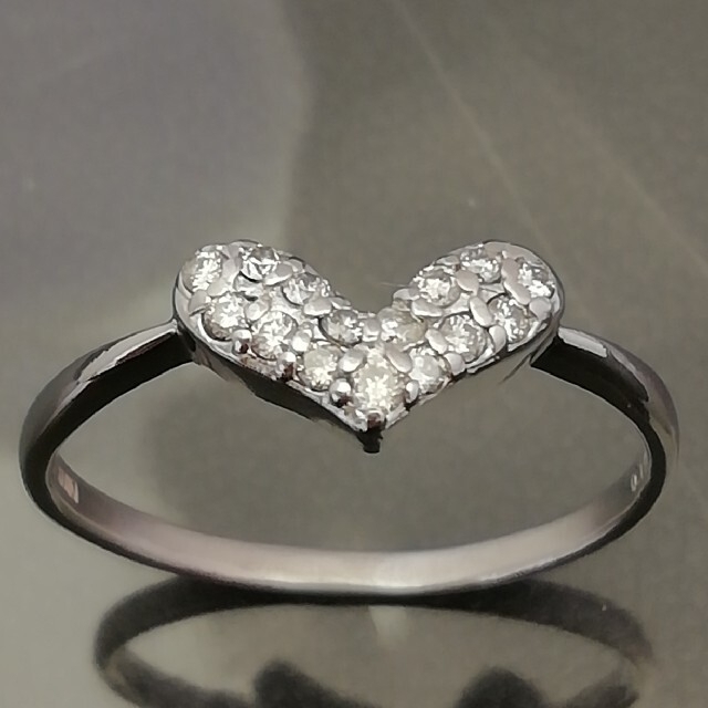 K18WG♥️ ✨ダイヤ0.10ct付き✨♥️ハートモチーフデザイン♥️リング
