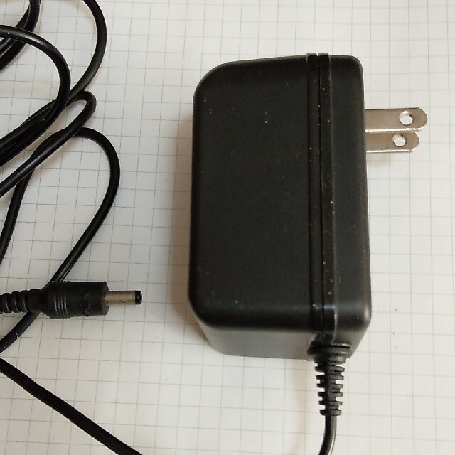 シャープ ACアダプター EA-68 中古品の通販 by ビート|ラクマ シャープ ACアダプター EA-68 中古品の通販 by ビート|ラクマ