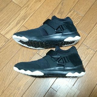 テバ(Teva)のTeva ARROWOOD EVO MESH 黒 1092362(スニーカー)