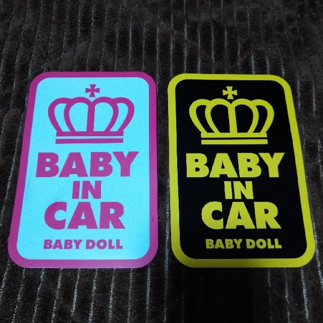 BABYDOLL(ベビードール)のBABY DOLL  車ステッカー 2枚セット 自動車/バイクの自動車(車外アクセサリ)の商品写真