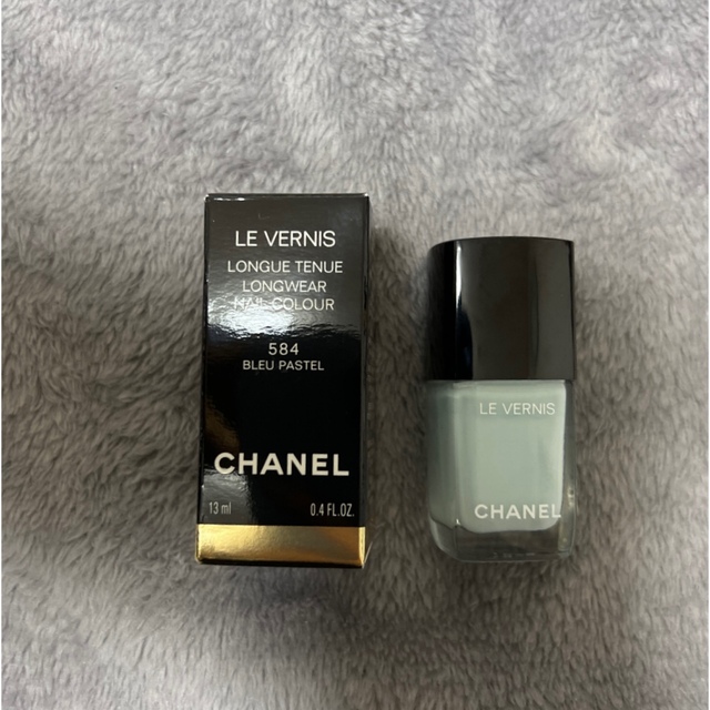 CHANEL(シャネル)のシャネル ヴェルニ ロング トゥニュ 584 ブルー パステル 13ml コスメ/美容のネイル(マニキュア)の商品写真