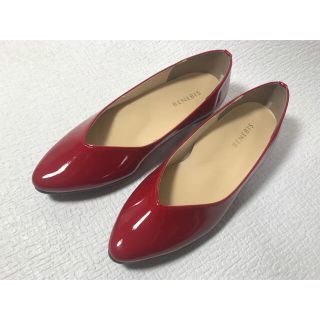 SH49◆新品◆BENEBIS シンプルエナメルフラットシューズ 21.0日本製(バレエシューズ)