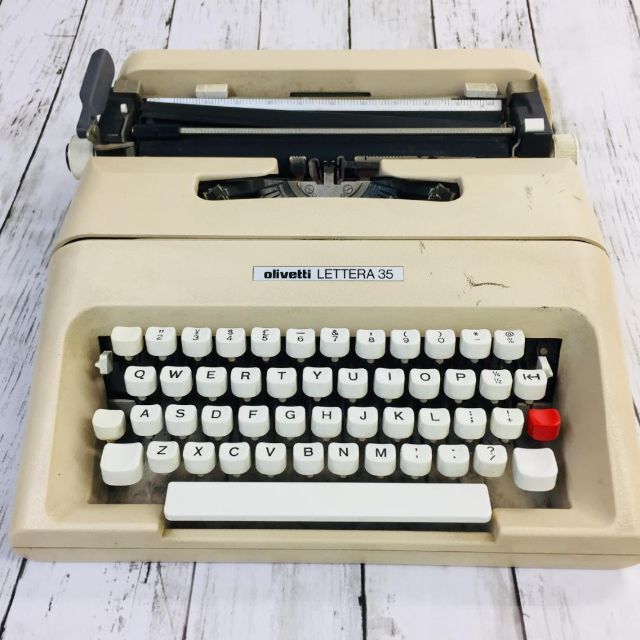 昭和レトロ】アンティークタイプライター☆olivetti LETTERA 35