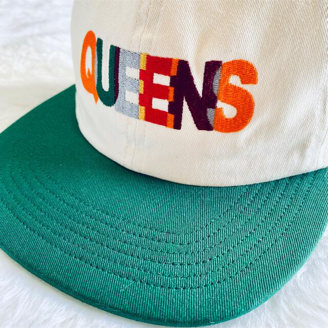 1LDK SELECT(ワンエルディーケーセレクト)の新品未使用　即完売　QUEENS HAT MULTI  メンズの帽子(キャップ)の商品写真