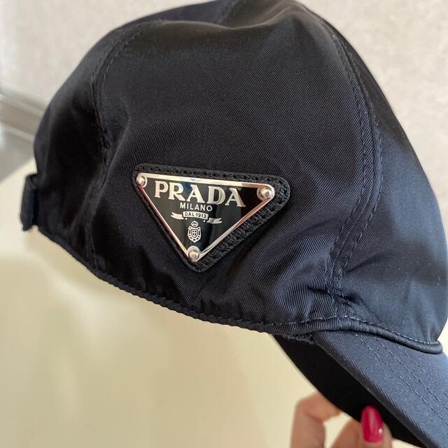 PRADA(プラダ)のPRADAキャップ🧢🖤美品✨M size❣️人気ブランドキャップ🧢 レディースの帽子(キャップ)の商品写真