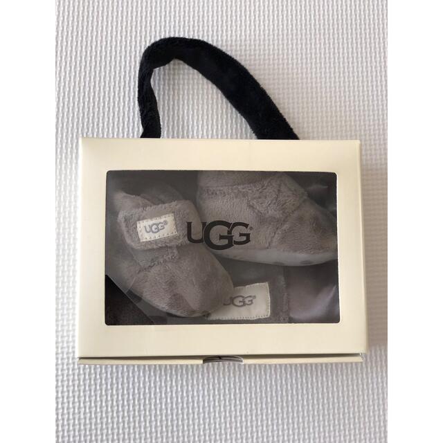 UGG(アグ)のたんちん様専用　UGG 1stブーツ　0-6mグレーXS キッズ/ベビー/マタニティのベビー靴/シューズ(~14cm)(ブーツ)の商品写真