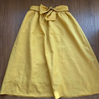 スカート(ひざ丈スカート)