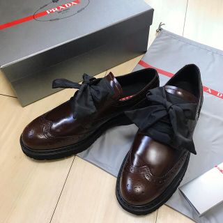 【PRADA】新品　ローファー　シューズ(ローファー/革靴)