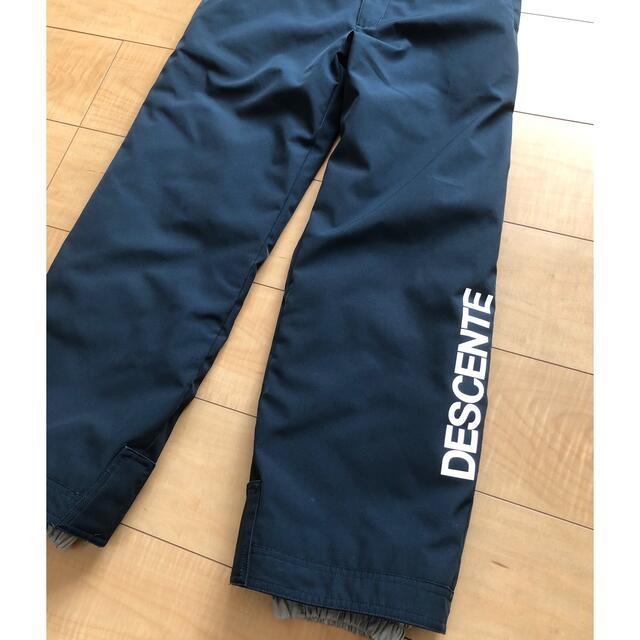 DESCENTE(デサント)のデサント★ジュニアスキーウェア上下セット【150cm】 スポーツ/アウトドアのスキー(ウエア)の商品写真