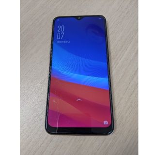 オッポ(OPPO)のoppo ax7(スマートフォン本体)