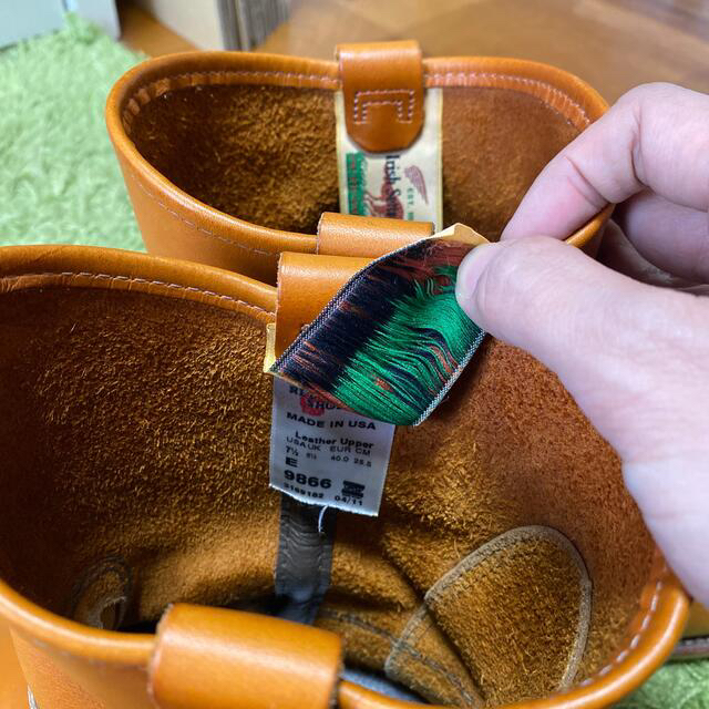 REDWING(レッドウィング)のレッドウイング　アイリッシュセッター　犬タグ付　ペコスブーツ　ゴールドラセット メンズの靴/シューズ(ブーツ)の商品写真