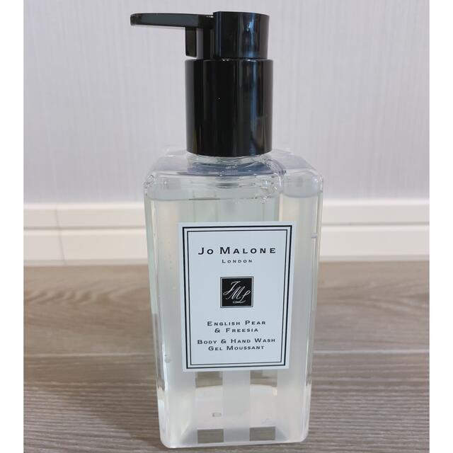 Jo Malone(ジョーマローン)の★美品★JoMALONEジョーマローン ボディ&ハンドウォッシュ おまけつき コスメ/美容のボディケア(ボディソープ/石鹸)の商品写真