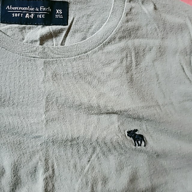 Abercrombie&Fitch(アバクロンビーアンドフィッチ)のアバクロ Tシャツ2枚 レディースのトップス(Tシャツ(半袖/袖なし))の商品写真