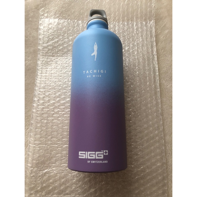 lululemon(ルルレモン)のLAVA 15周年限定　SUKALA×SIGG　オリジナルボトル　チャクラカラー スポーツ/アウトドアのトレーニング/エクササイズ(ヨガ)の商品写真