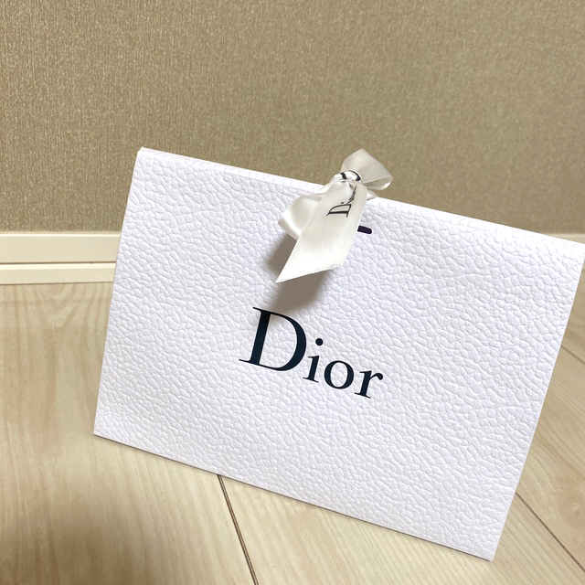 Dior(ディオール)のDior ヘアミスト　新品未使用 コスメ/美容のヘアケア/スタイリング(ヘアウォーター/ヘアミスト)の商品写真