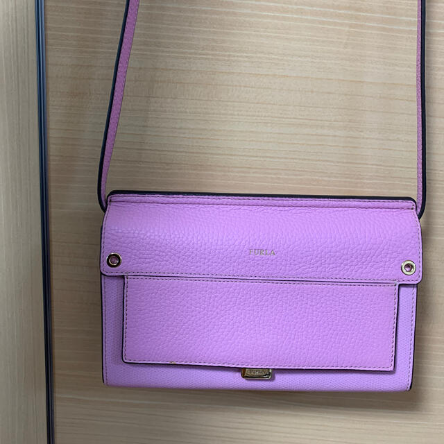 Furla(フルラ)のFURLA♡フルラ  リリー　ショルダーバッグ　未使用 レディースのバッグ(ショルダーバッグ)の商品写真