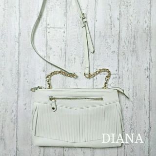 ダイアナ(DIANA)のDIANA 白いショルダーバッグ(ショルダーバッグ)