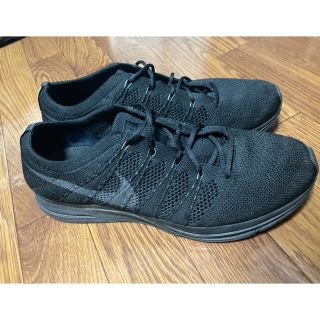 ナイキ(NIKE)のNIKE Flyknit Traner ALL Blackフライニットトレーナー(スニーカー)