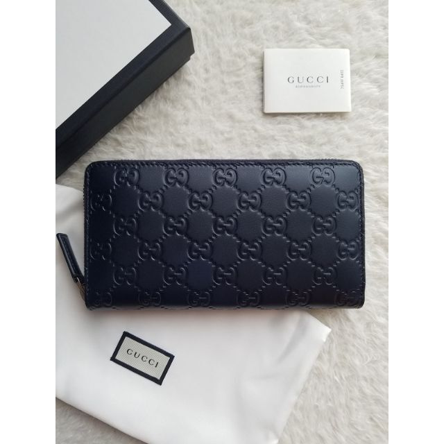 GUCCI グッチ シグネチャー レザー ラウンドファスナー 長財布