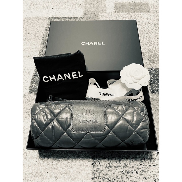 ポーチCHANEL コココクーン ポーチ 新品未使用