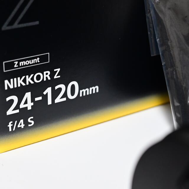 Nikon Z 24-120mm f/4 S NIKKOR ニコン　レンズ 1