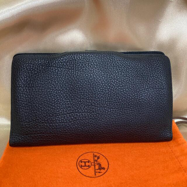 Hermes(エルメス)の極美品★ 正規品 エルメス ドゴン 二つ折り コンパクト 長財布 ブラック 黒 レディースのファッション小物(財布)の商品写真