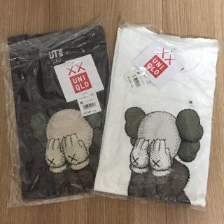 ユニクロ(UNIQLO)のUNIQLO KAWS Tシャツ 新品未使用 M 2枚セット(Tシャツ/カットソー(半袖/袖なし))