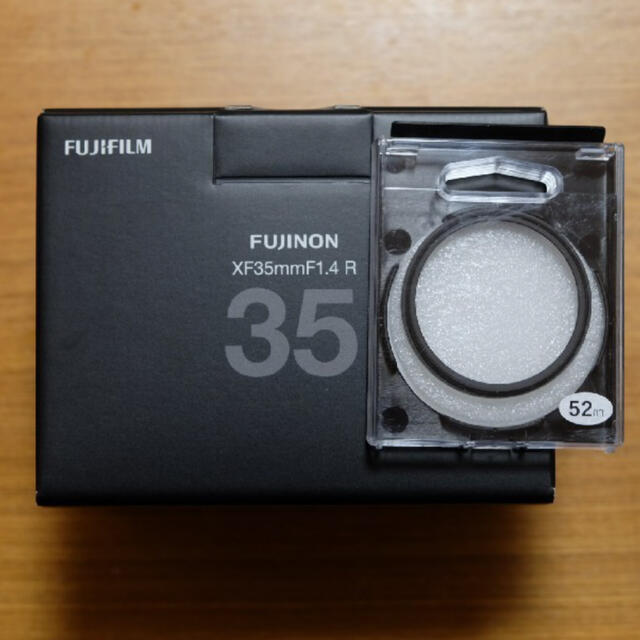 富士フイルム(フジフイルム)のFUJIFILM XF35mm F1.4 kenko Zetaフィルター付 スマホ/家電/カメラのカメラ(レンズ(単焦点))の商品写真