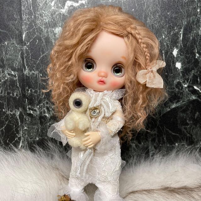 blythe _wm-375アプリコットベージュ⭐️チベットラムウィッグ