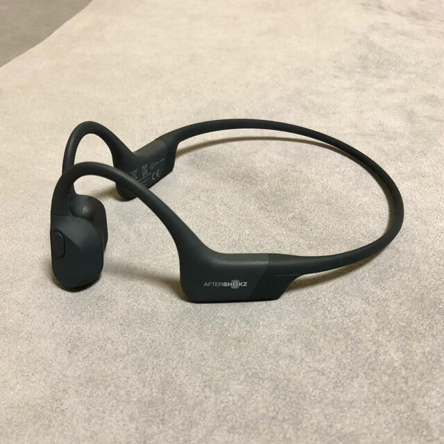 今なら送料無料 AfterShokz / Shokz Aeropex 骨伝導イヤホン ブラック