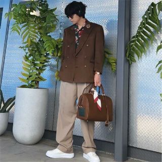 【最安値新品未使用】BTS MUTE BOSTON BAG V テテ　テヒョン