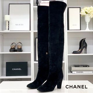 【希少】CHANELシャネル　スウェードニーハイブーツ　太ヒール　紺色　ネイビー