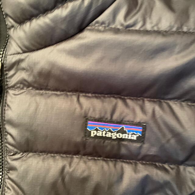 patagonia(パタゴニア)のパタゴニア　ジュニア　ダウン キッズ/ベビー/マタニティのキッズ服男の子用(90cm~)(ジャケット/上着)の商品写真