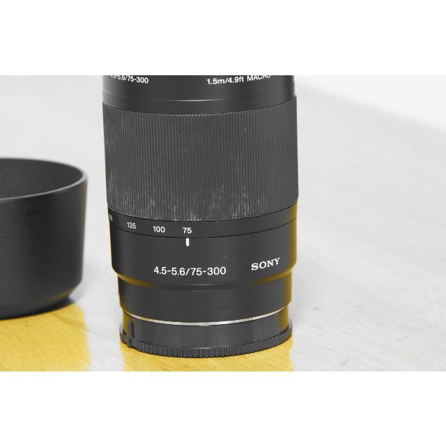 SONY(ソニー)のSONY 望遠レンズ75-300mm スマホ/家電/カメラのカメラ(レンズ(ズーム))の商品写真