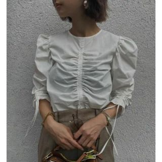 アメリヴィンテージ(Ameri VINTAGE)のAmeri 2WAY LADY FISHBONE MINI BLOUSE 美品(シャツ/ブラウス(長袖/七分))