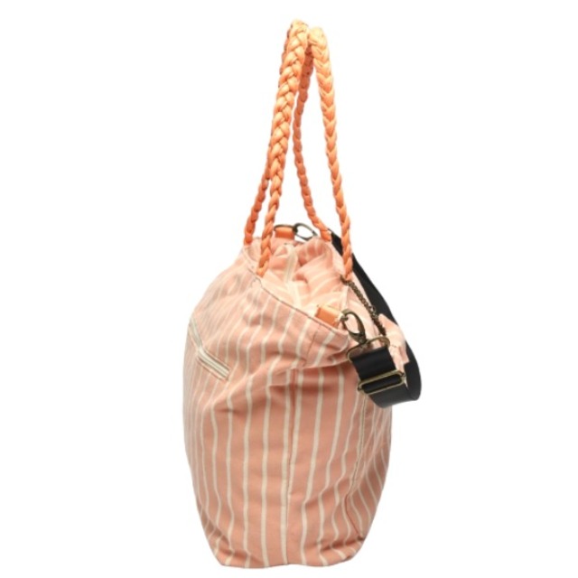 HbG(エイチビージー)のエイチビージー  ショルダーバッグ ピンク  HbG マザーバッグ おむつ替えシート 付き レディースのバッグ(ショルダーバッグ)の商品写真