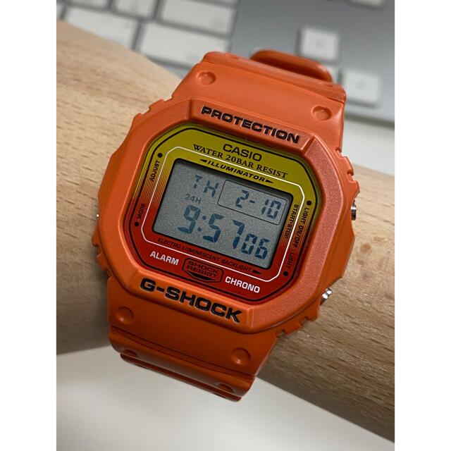 G-SHOCK オレンジ