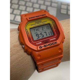 G-SHOCK/スピード/DW-5600/時計/オレンジ/グラデーション/美品