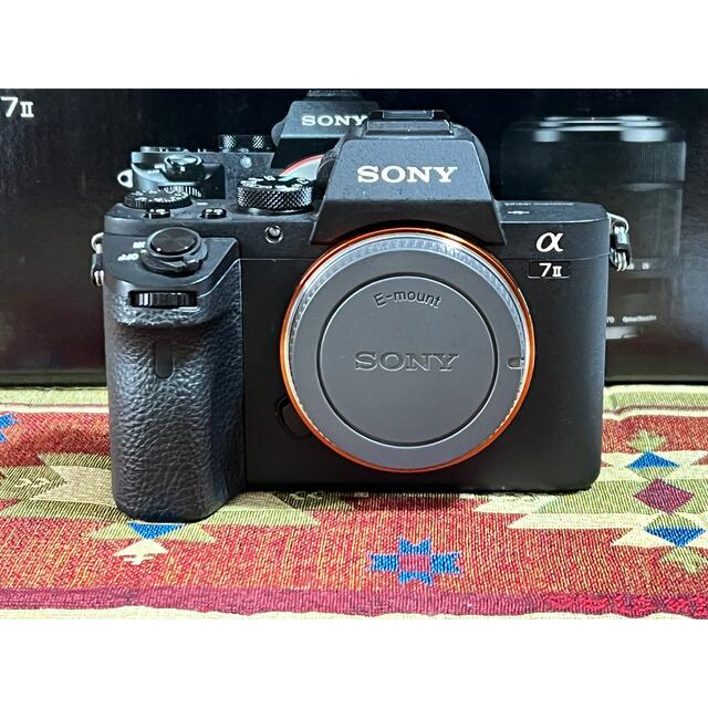 SONY(ソニー)のSONY α7Ⅱ ボディ　バッテリー3つ付属 スマホ/家電/カメラのカメラ(ミラーレス一眼)の商品写真