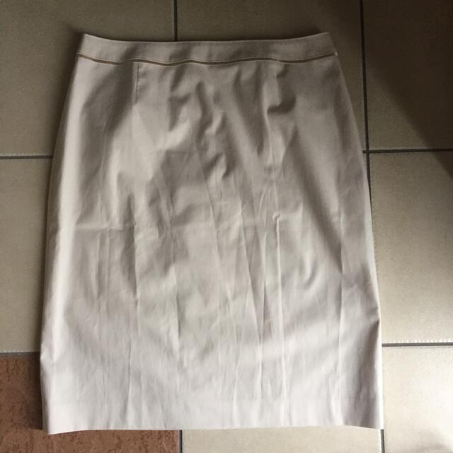 Aylesbury(アリスバーリー)の新品タグ 未着 アリスバーリー Aylesbury 綿混 シンプルタイトスカート レディースのスカート(ひざ丈スカート)の商品写真