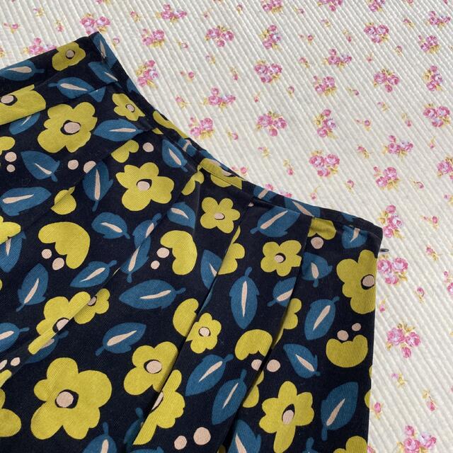 Jocomomola - ホコモモラ スカート 42 W68 グリーン×黄色×黒 花柄 未