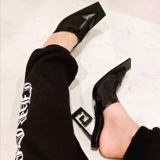Yellow boots - yellow boots NOTA MESH MULESの通販 by プロフ必読