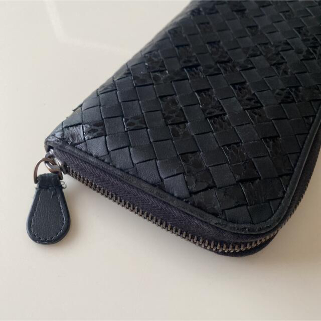 Bottega Veneta(ボッテガヴェネタ)の最終値下げボッテガ 長財布 パイソン ラウンドジップ イントレチャート レザー メンズのファッション小物(長財布)の商品写真