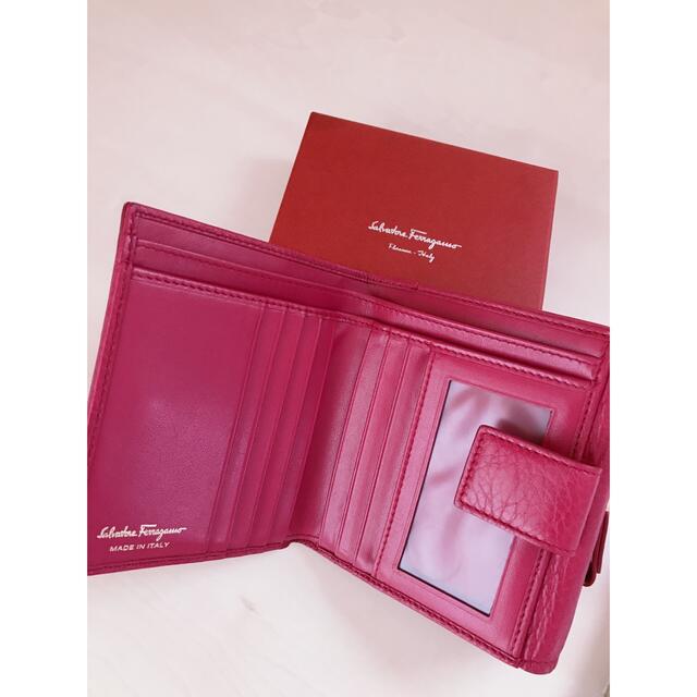 美品♡Ferragamo♡2つ折り財布♡ピンク♡リボン‥.*。.:＊