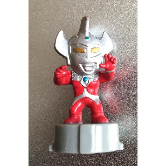 が大特価！ SD by フィギュアの通販 中古 ウルトラマンタロウ ウルトラマン 特撮
