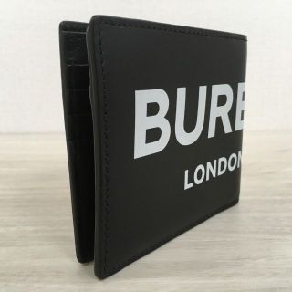 BURBERRY - 未使用品 BURBERRY 二つ折り財布 ブラック 351の通販 by