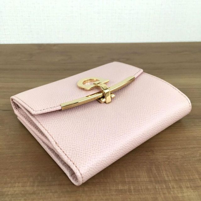 極美品 Salvatore Ferragamo コンパクトウォレット 356 | www.jarussi