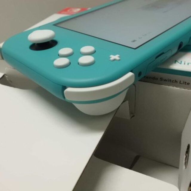 Nintendo Switch(ニンテンドースイッチ)のNintendo Switch Lite Turquoise エンタメ/ホビーのゲームソフト/ゲーム機本体(携帯用ゲーム機本体)の商品写真