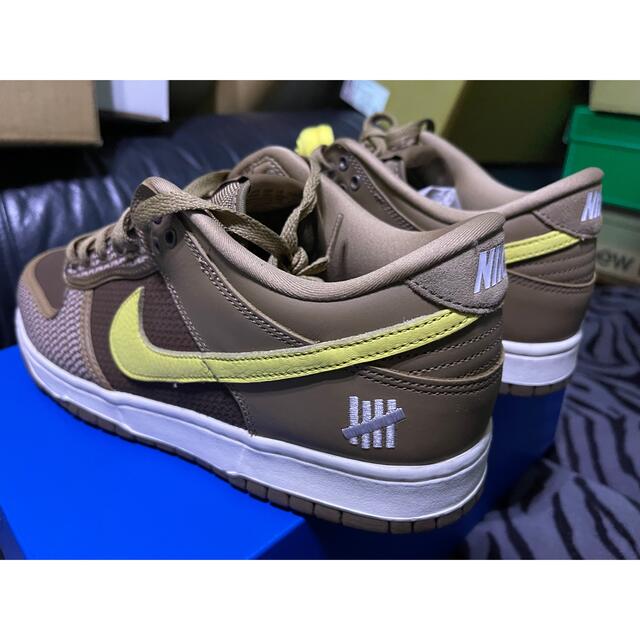 UNDEFEATED(アンディフィーテッド)のUNDEFEATED × NIKE DUNK LOW SP DH3061-200 メンズの靴/シューズ(スニーカー)の商品写真