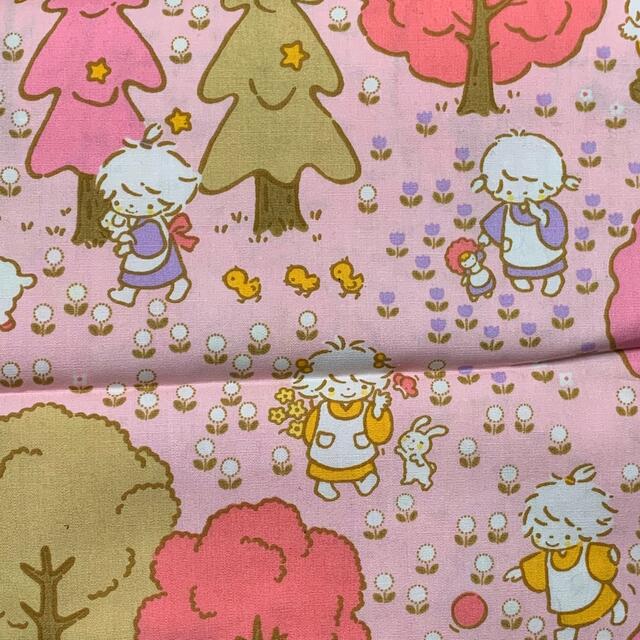 サンリオ - 147 タイニーポエム 風の子さっちゃん 生地 未使用 サンリオ - 147 タイニーポエム 風の子さっちゃん 生地 未使用